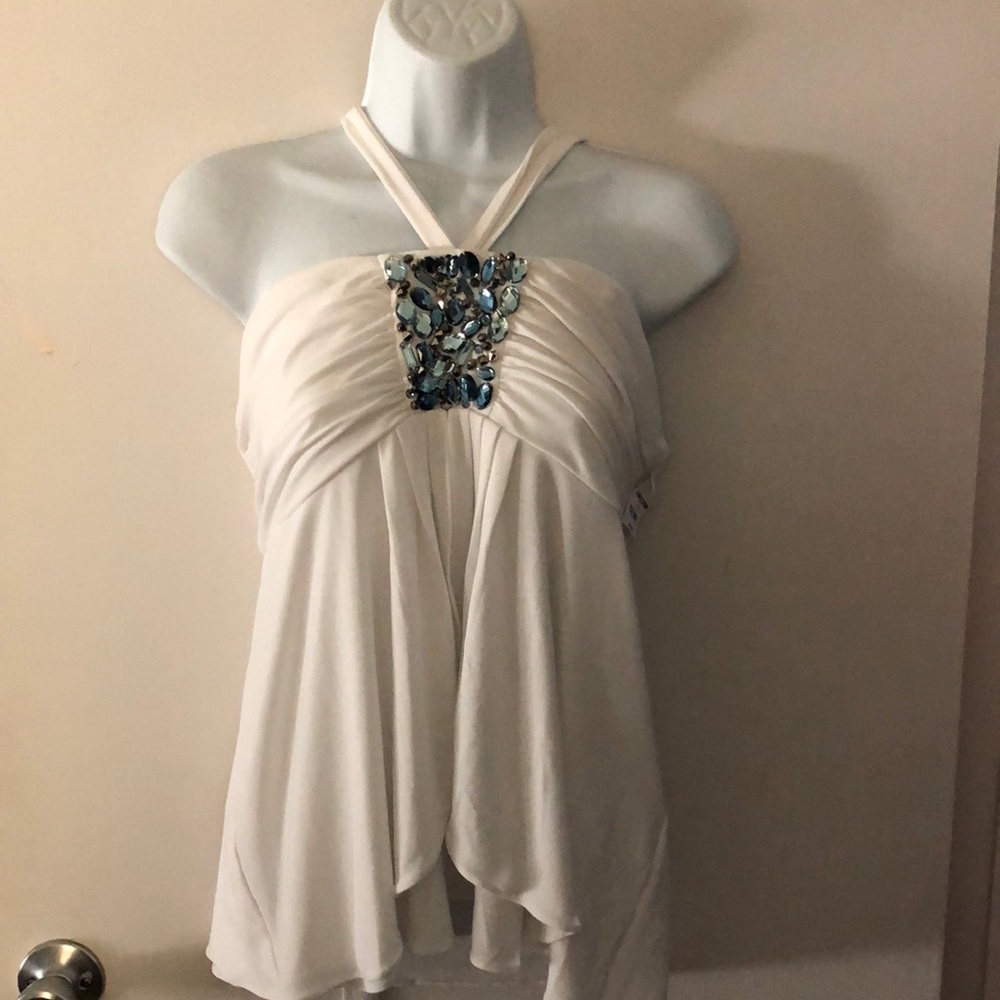 Sleeveless top